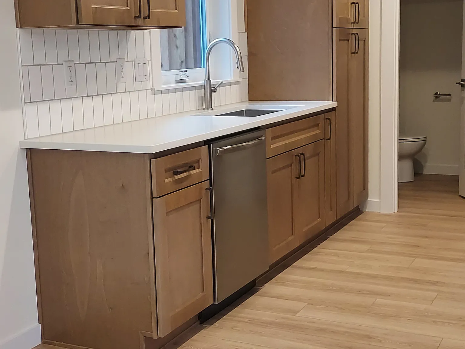 2 bed, 1.5 bath, 1094 sqft, $2,400 — Photo 4