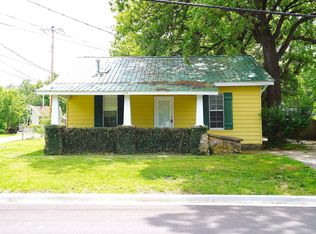 408 E Elm St, Ozark, MO 65721