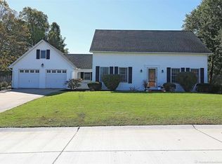 3905 Carolewood Dr, Cape Girardeau, MO 63701