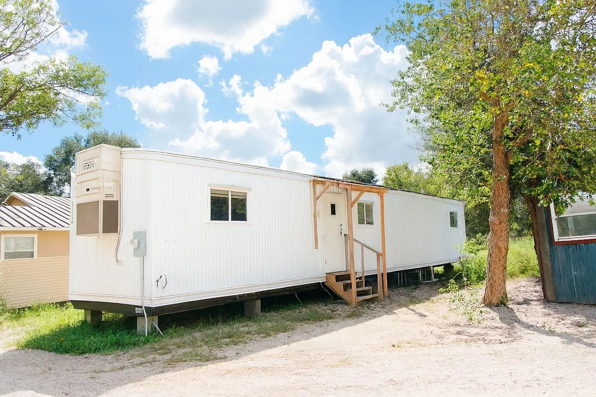 Building Photo - 12731 Wanda Way