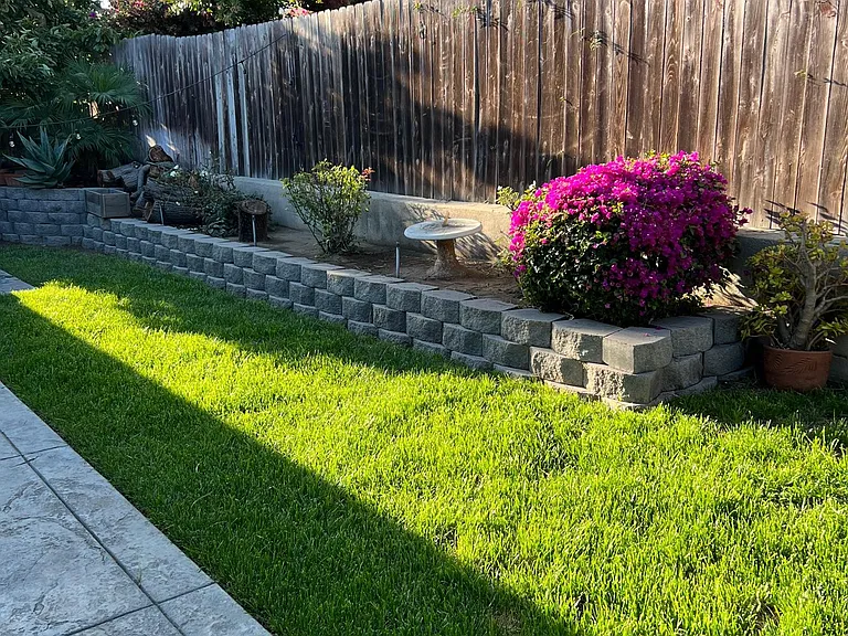 2122 Cliff Dr — Photo 23