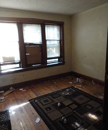 5th image of 8613 S Marshfield Ave