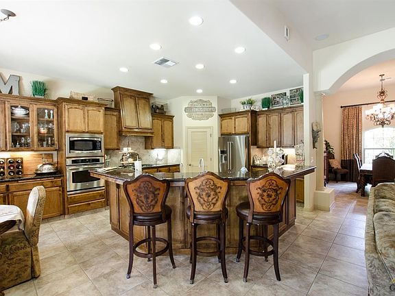 5th image of 9157 Val Di Chiana Dr
