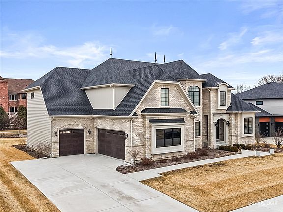 3rd image of 4207 Carpenter Rd