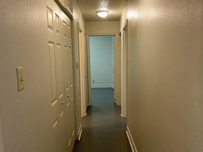 1531 Forbes Ave — Photo 20