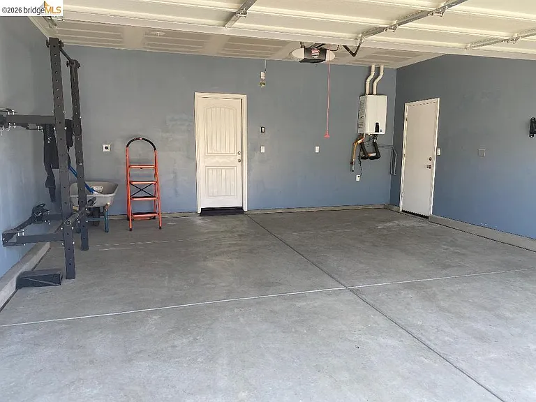 3636 Landmark Cir — Photo 24