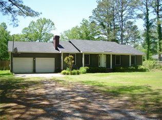 4122 Grandford Rd, Fayetteville, NC 28306