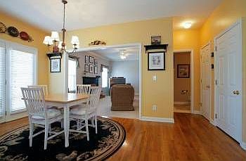 5th image of 2732 Aston Woods Ln