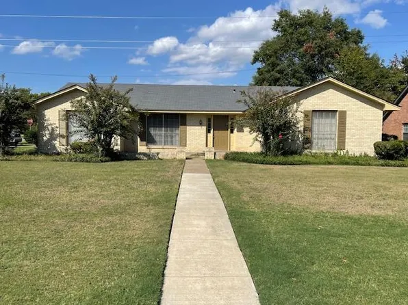 604 Wintergreen St, Greenville, MS 38701