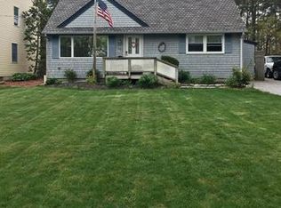 201 S Lakeshore Dr, Manahawkin, NJ 08050