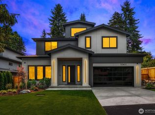 10411 NE 28th Place, Bellevue, WA 98004