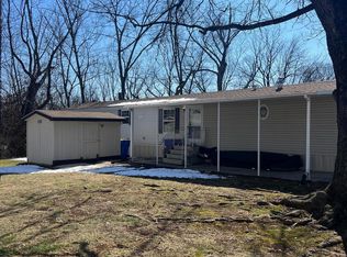 223 Waldorf Dr, York, PA 17404