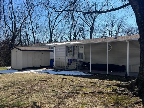 223 Waldorf Dr, York, PA 17404