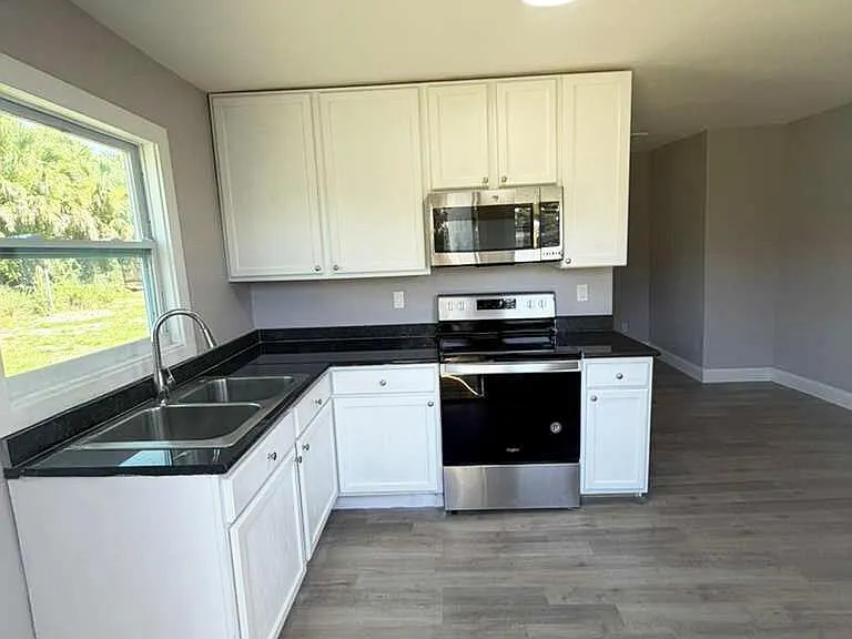4250 29th Ave #B — Photo 3