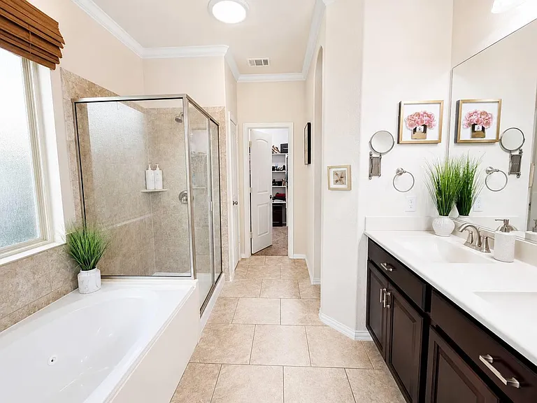 313 Briar Park Dr — Photo 14