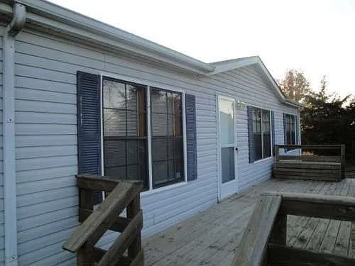 64 Fountain Lake Dr photo 1