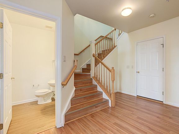 4th image of 4309 Stevens Battle Ln
