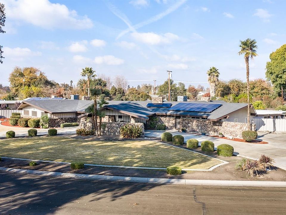 1st image of 3044 W Iris Ave