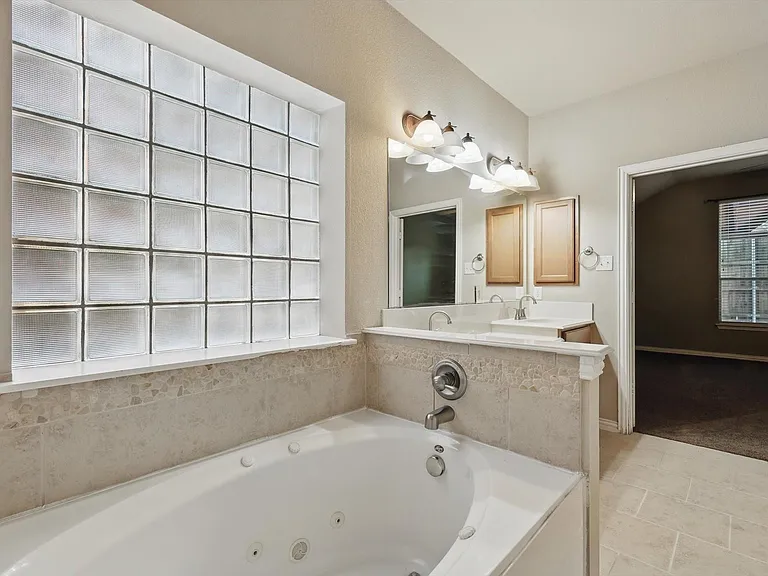 2812 Gooseberry Dr #A — Photo 21