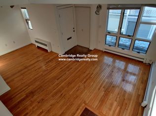 11 Fort Washington Pl, Cambridge, MA 02139