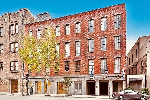 1st image of 448 Julia St APT 213