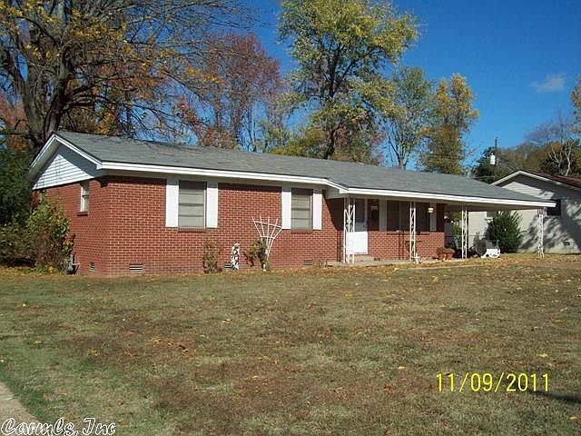 1st image of 1720 W Arch Ave