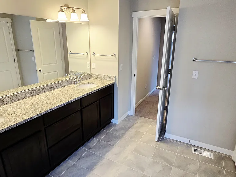 4315 Novak Dr SW — Photo 39