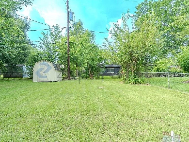5818 Glenhurst Dr — Photo 27