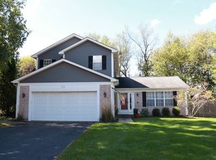 750 Lilac Dr, Algonquin, IL