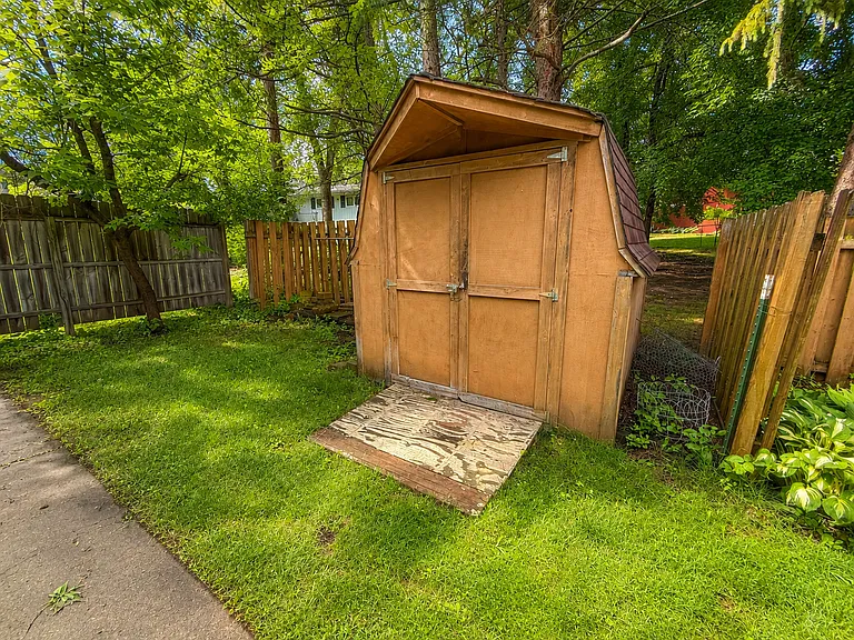5 Allendale Dr — Photo 8