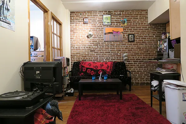 Rented by GFI Realty Services LLC | media 76