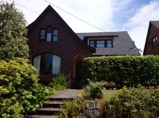 2326 11th Ave E, Seattle, WA 98102