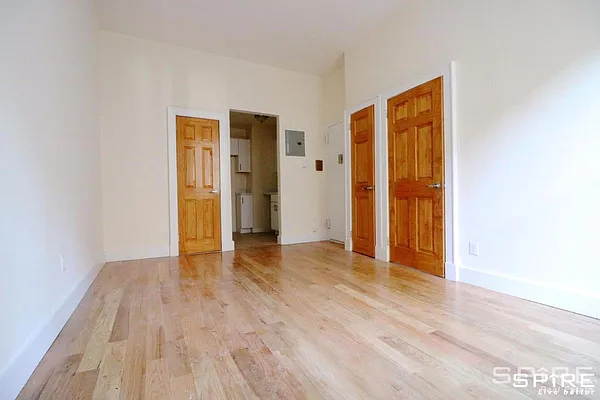 Rented by Spire Group | media 25