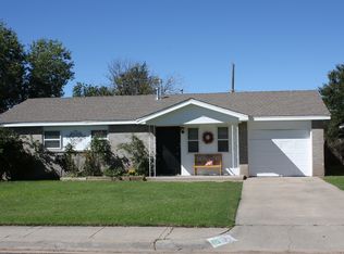 321 Spruce Ave, Dumas, TX 79029