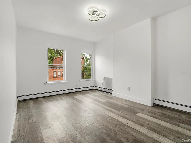413 Liberty St — Photo 18