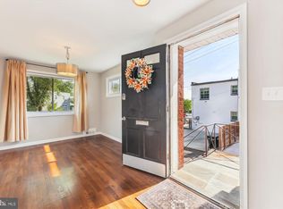 5246 Chillum Pl NE, Washington, DC 20011