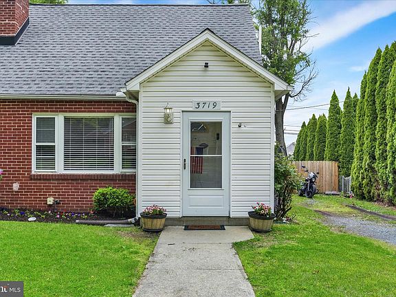 2nd image of 3719 Elder Rd