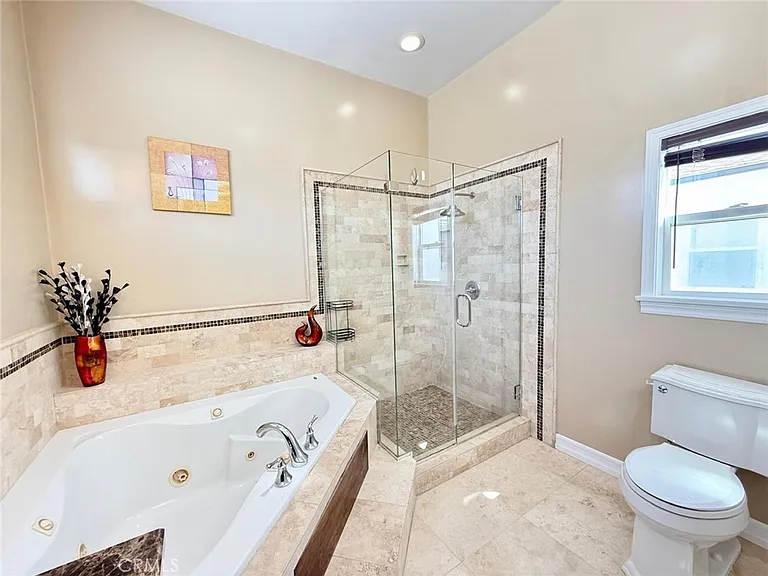 5639 Natick Ave — Photo 19