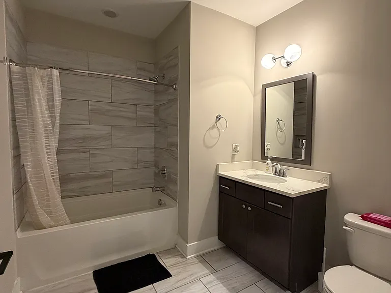 223 Sandidge Way — Photo 6