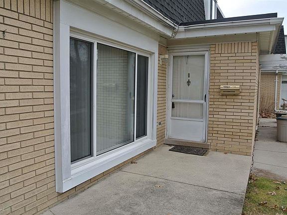 3rd image of 29564 City Center Dr