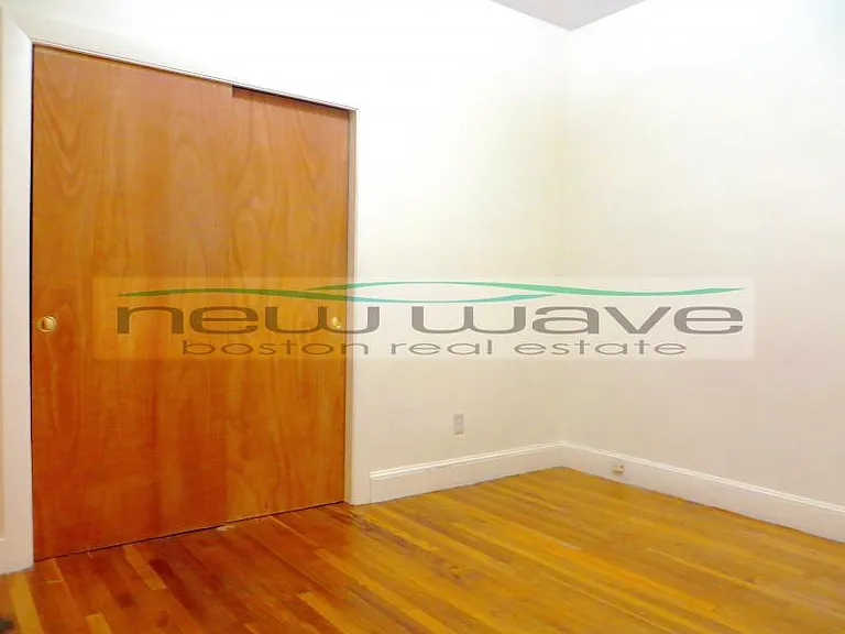 26 Westland Ave #4 — Photo 7