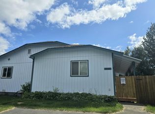 1120 China Berry Cir, Anchorage, AK 99515