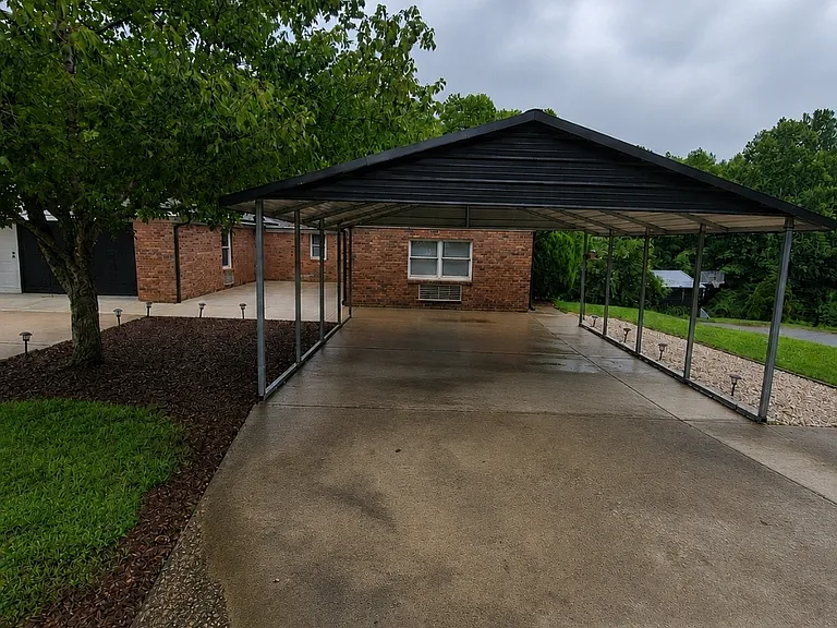 8191 Wood St — Photo 11