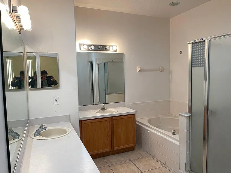 1602 Nestlewood Trl — Photo 7
