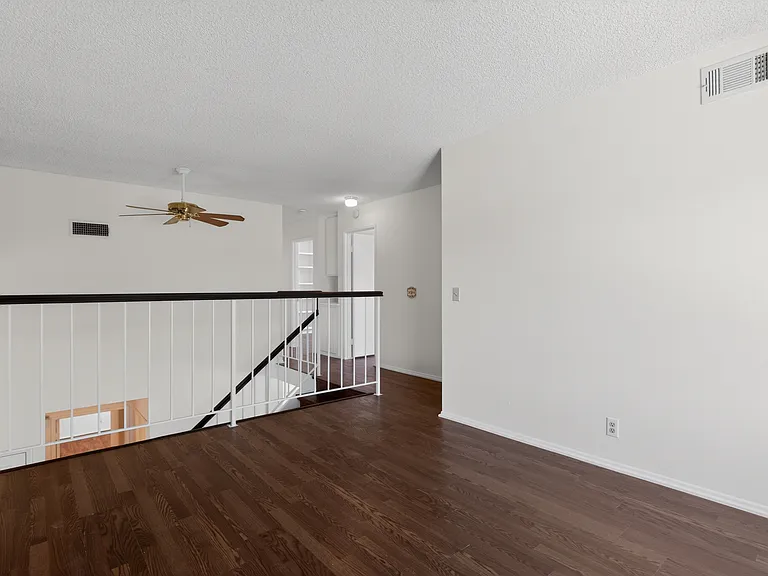 1248 Calle De Oro — Photo 17