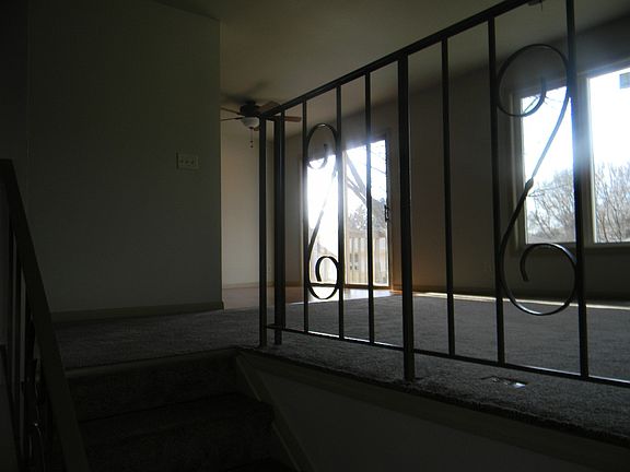 3rd image of 1217 Arnold Ave