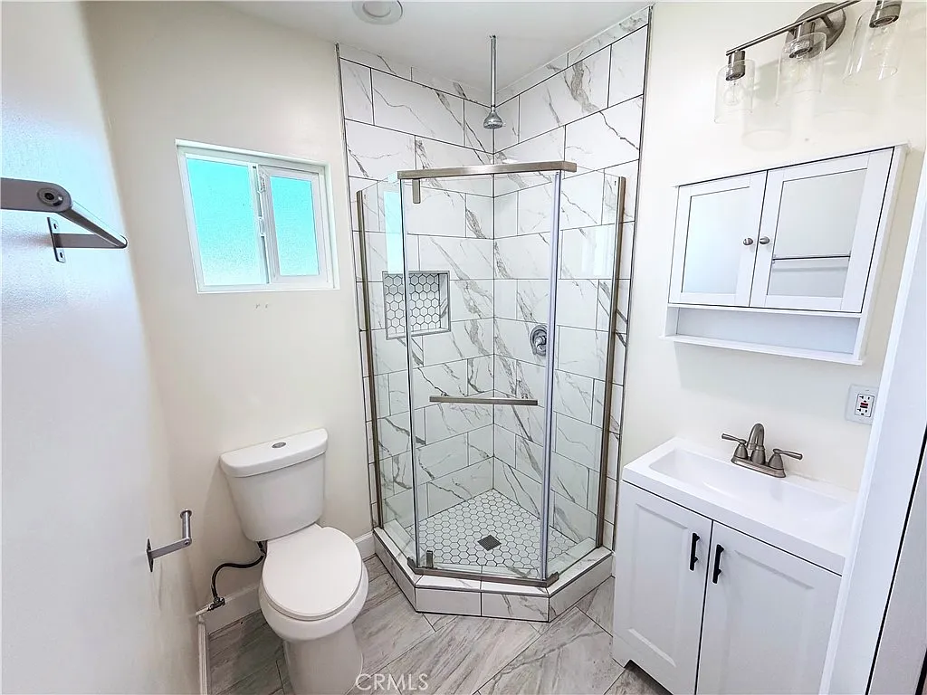1 bed, 400 sqft, $1,550 — Photo 3