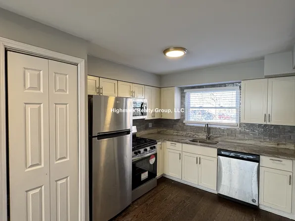 1321 W Sherwin Ave #2OA, Chicago, IL 60626