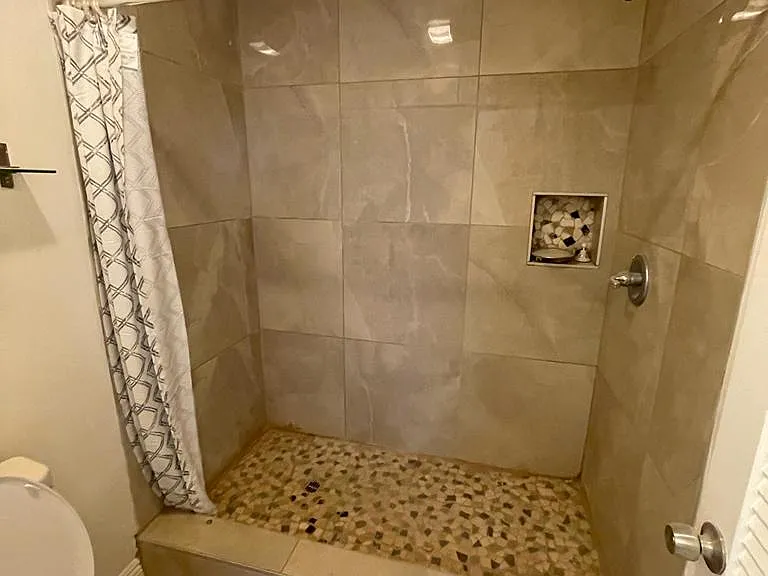 833 S Bedford St #102 — Photo 19