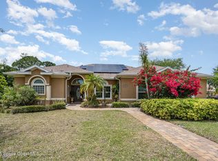 194 Ridgemont Cir SE, Palm Bay, FL 32909